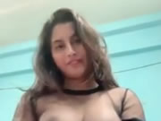 Indiana beleza boobs mostrar